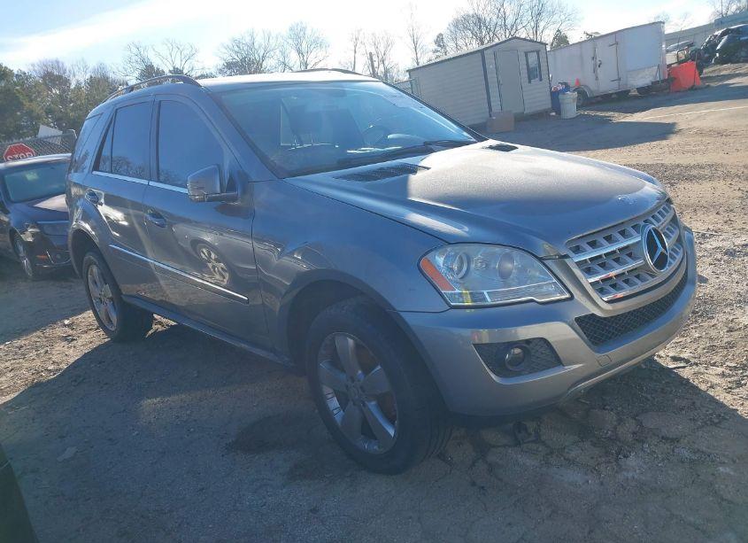 2011 Mercedes-benz Ml 350 4MATIC (VIN 4JGBB8GB3BA729109) main photo
