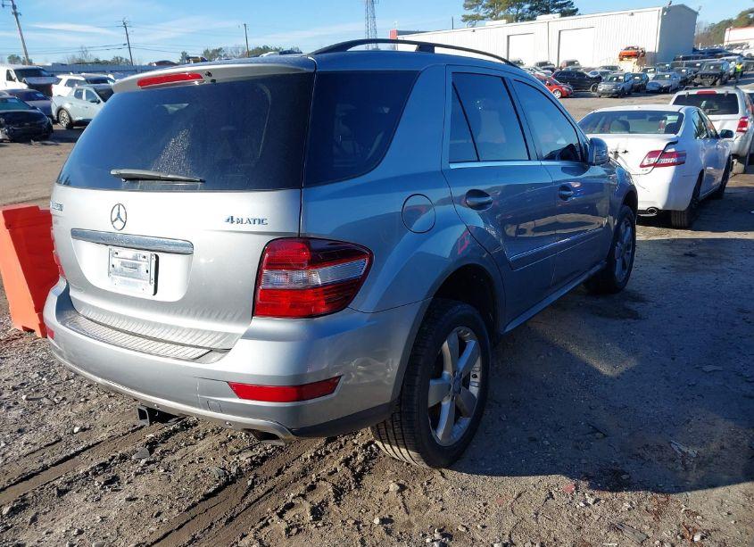 Photo 4 of 2011 Mercedes-benz Ml 350 4MATIC (VIN 4JGBB8GB3BA729109)
