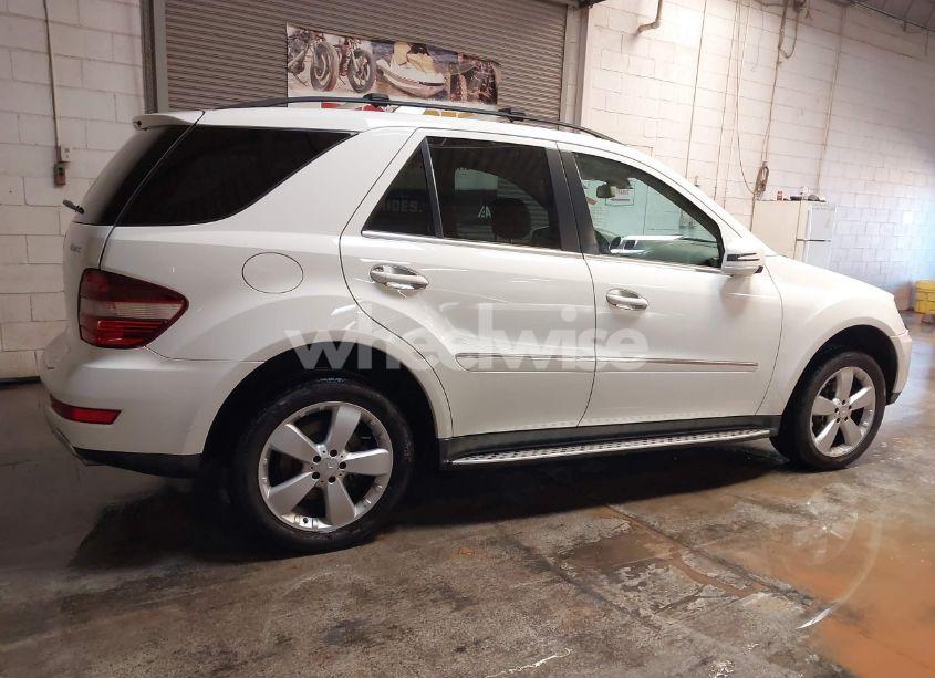 Photo 13 of 2011 Mercedes-benz Ml 350 4MATIC (VIN 4JGBB8GB4BA716692)