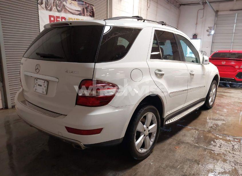 Photo 4 of 2011 Mercedes-benz Ml 350 4MATIC (VIN 4JGBB8GB4BA716692)