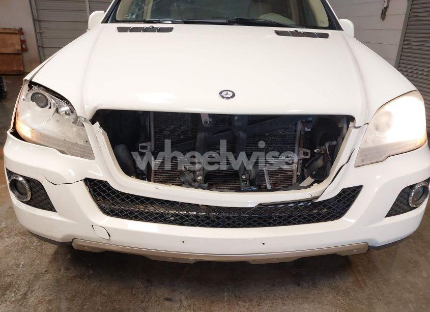 Photo 6 of 2011 Mercedes-benz Ml 350 4MATIC (VIN 4JGBB8GB4BA716692)