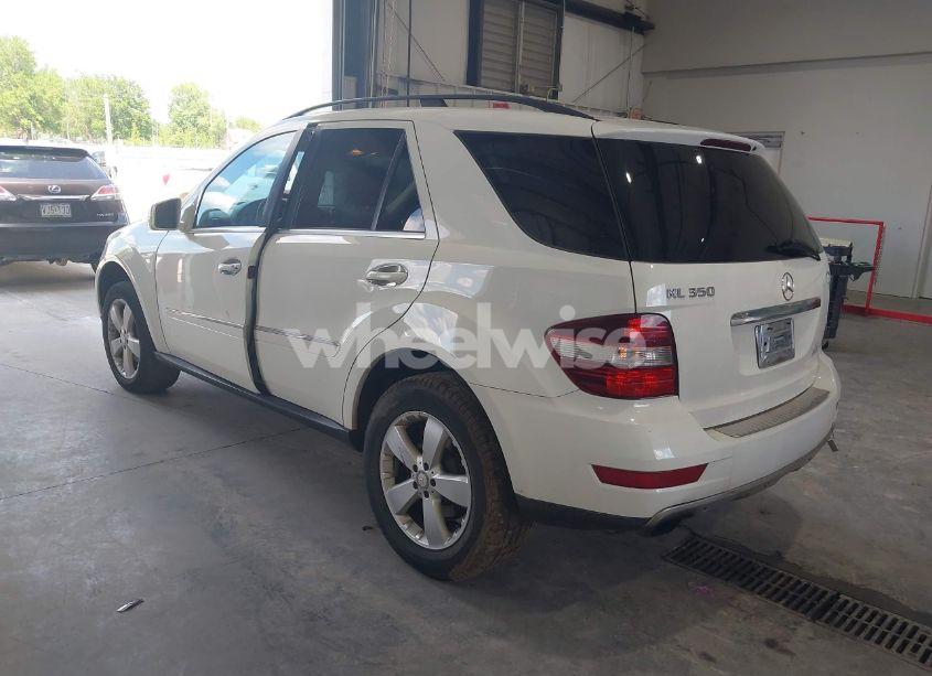 Photo 3 of 2011 Mercedes-benz Ml 350 4MATIC (VIN 4JGBB8GB4BA738479)