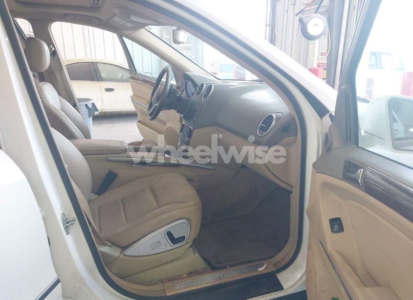 Photo 5 of 2011 Mercedes-benz Ml 350 4MATIC (VIN 4JGBB8GB4BA738479)