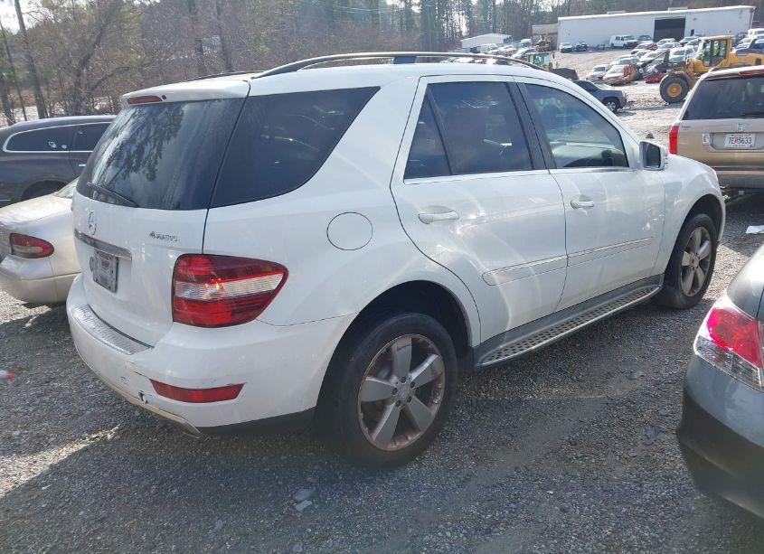 Photo 4 of 2011 Mercedes-benz Ml 350 4MATIC (VIN 4JGBB8GB5BA671956)