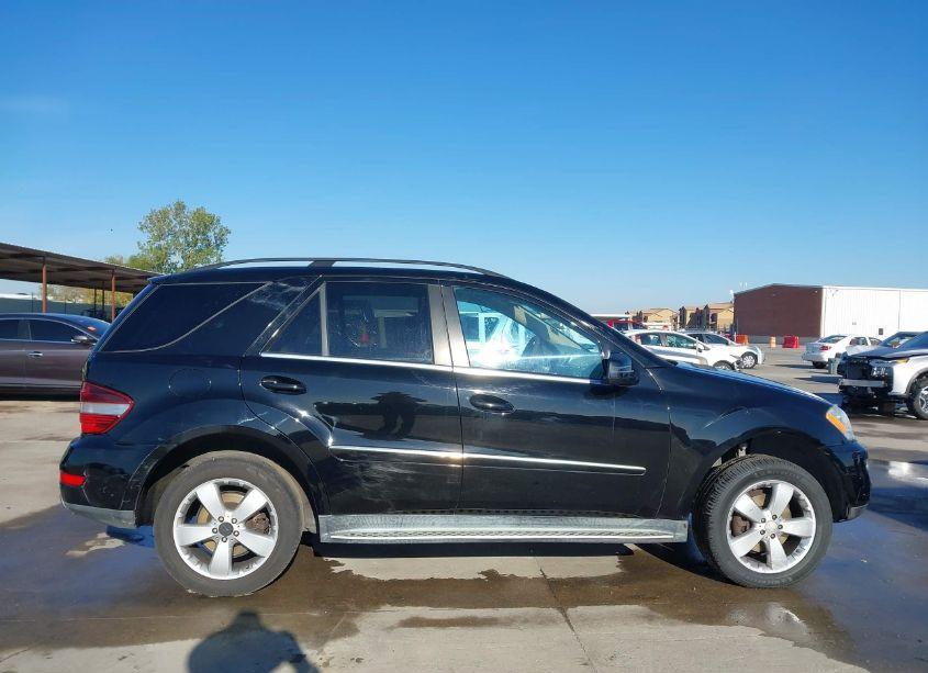 Photo 14 of 2011 Mercedes-benz Ml 350 4MATIC (VIN 4JGBB8GB5BA673299)
