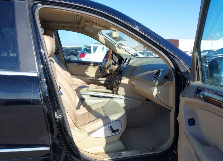 Photo 5 of 2011 Mercedes-benz Ml 350 4MATIC (VIN 4JGBB8GB5BA673299)