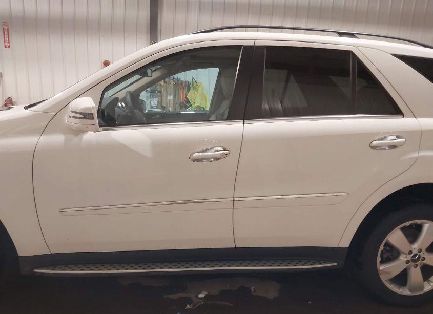 Photo 15 of 2011 Mercedes-benz Ml 350 4MATIC (VIN 4JGBB8GB5BA740211)