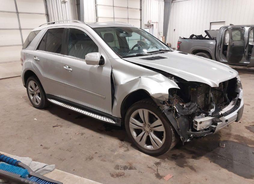 2010 Mercedes-benz Ml 350 4MATIC (VIN 4JGBB8GB6AA556538) main photo
