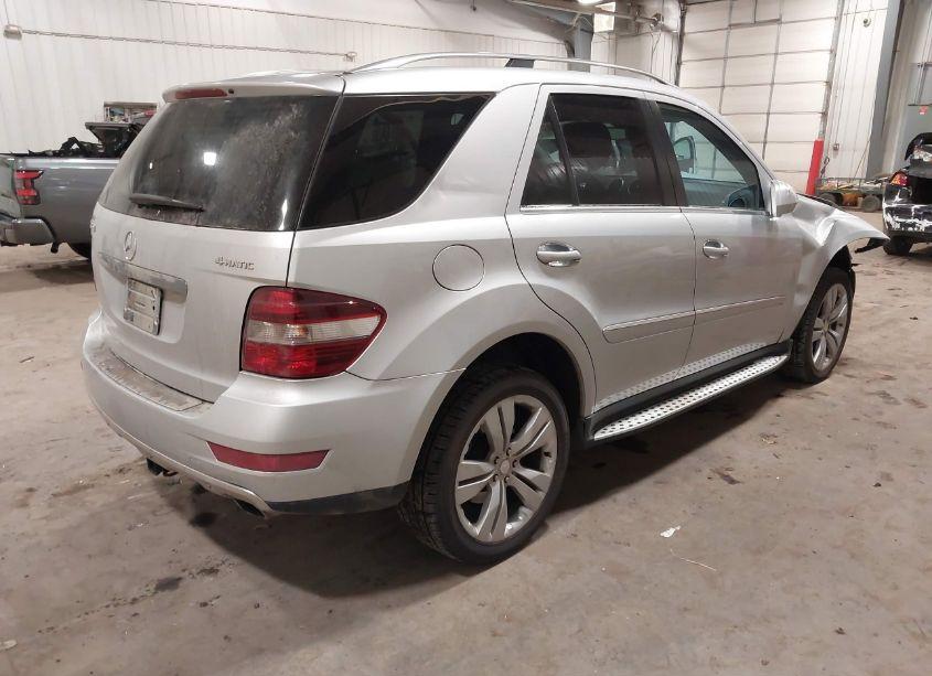 Photo 4 of 2010 Mercedes-benz Ml 350 4MATIC (VIN 4JGBB8GB6AA556538)