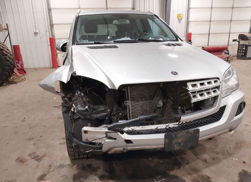 Photo 6 of 2010 Mercedes-benz Ml 350 4MATIC (VIN 4JGBB8GB6AA556538)