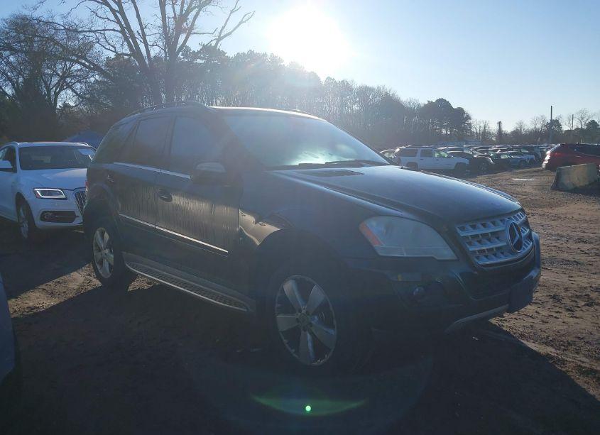 Photo 13 of 2010 Mercedes-benz Ml 350 4MATIC (VIN 4JGBB8GB6AA570939)