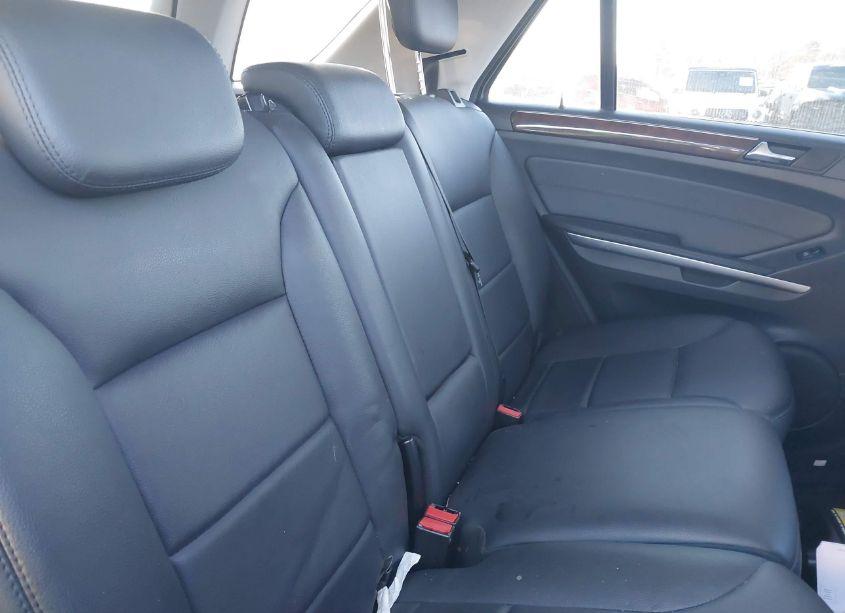 Photo 8 of 2010 Mercedes-benz Ml 350 4MATIC (VIN 4JGBB8GB6AA570939)