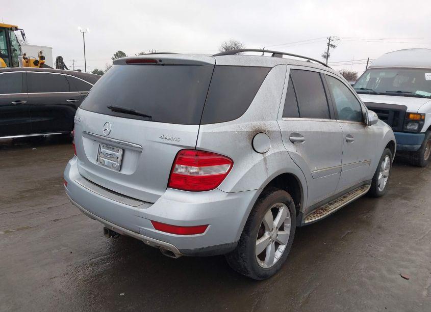 Photo 4 of 2010 Mercedes-benz Ml 350 4MATIC (VIN 4JGBB8GB6AA588356)