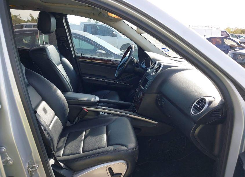 Photo 5 of 2011 Mercedes-benz Ml 350 4MATIC (VIN 4JGBB8GB6BA643924)