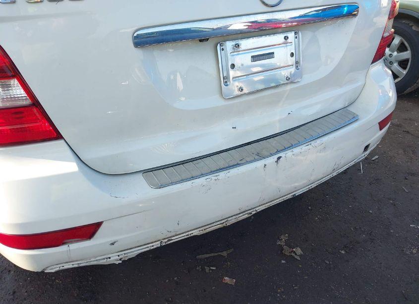 Photo 6 of 2011 Mercedes-benz Ml 350 4MATIC (VIN 4JGBB8GB6BA715124)