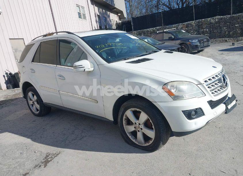 2011 Mercedes-benz Ml 350 4MATIC (VIN 4JGBB8GB6BA727273) main photo
