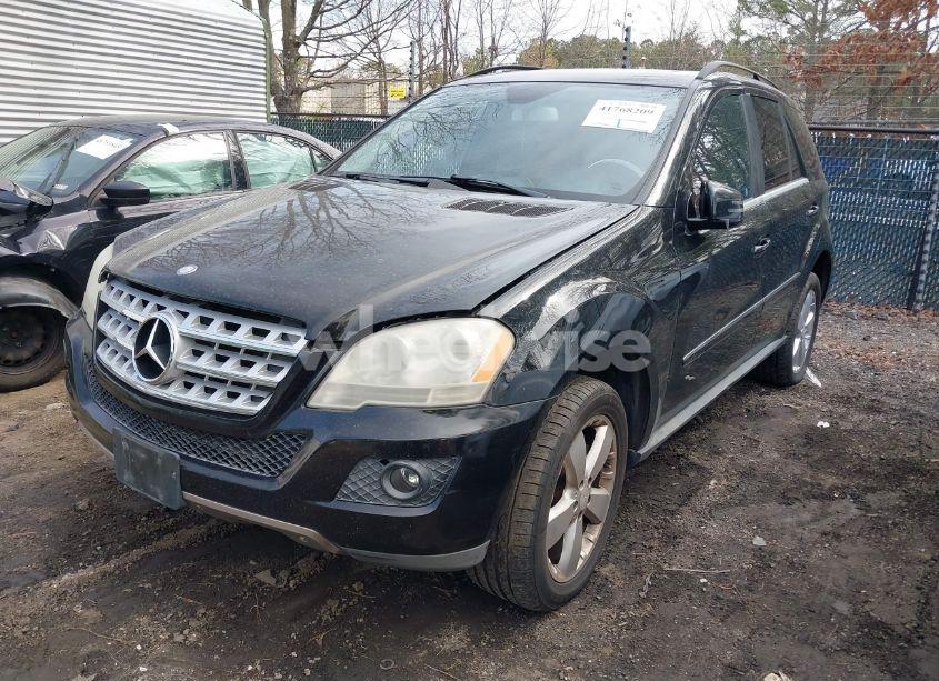 Photo 2 of 2011 Mercedes-benz Ml 350 4MATIC (VIN 4JGBB8GB7BA642880)