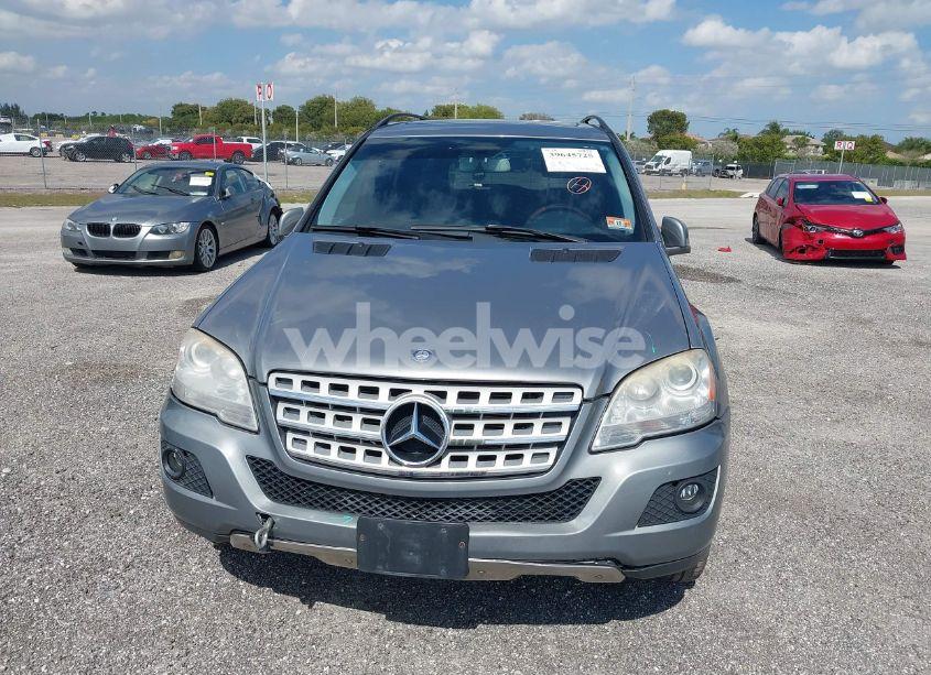 Photo 11 of 2011 Mercedes-benz Ml 350 4MATIC (VIN 4JGBB8GB7BA681016)