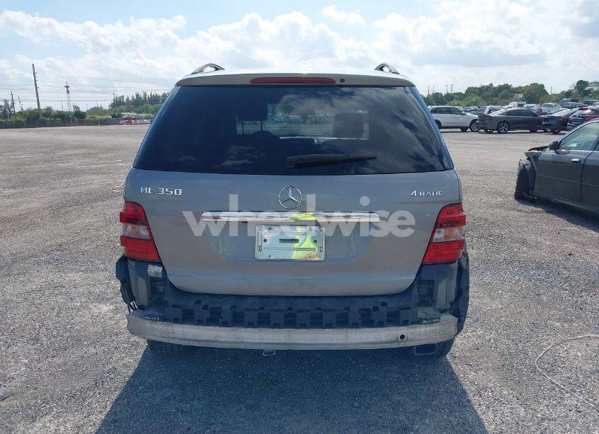 Photo 14 of 2011 Mercedes-benz Ml 350 4MATIC (VIN 4JGBB8GB7BA681016)