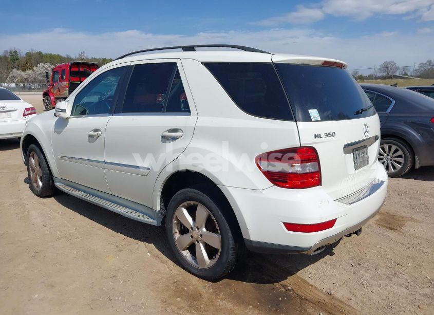 Photo 3 of 2011 Mercedes-benz Ml 350 4MATIC (VIN 4JGBB8GB7BA705489)