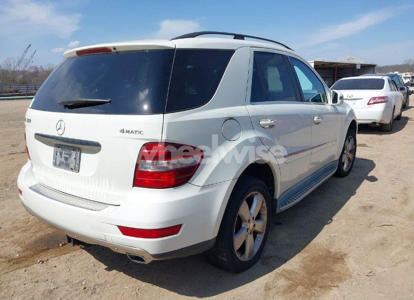 Photo 4 of 2011 Mercedes-benz Ml 350 4MATIC (VIN 4JGBB8GB7BA705489)