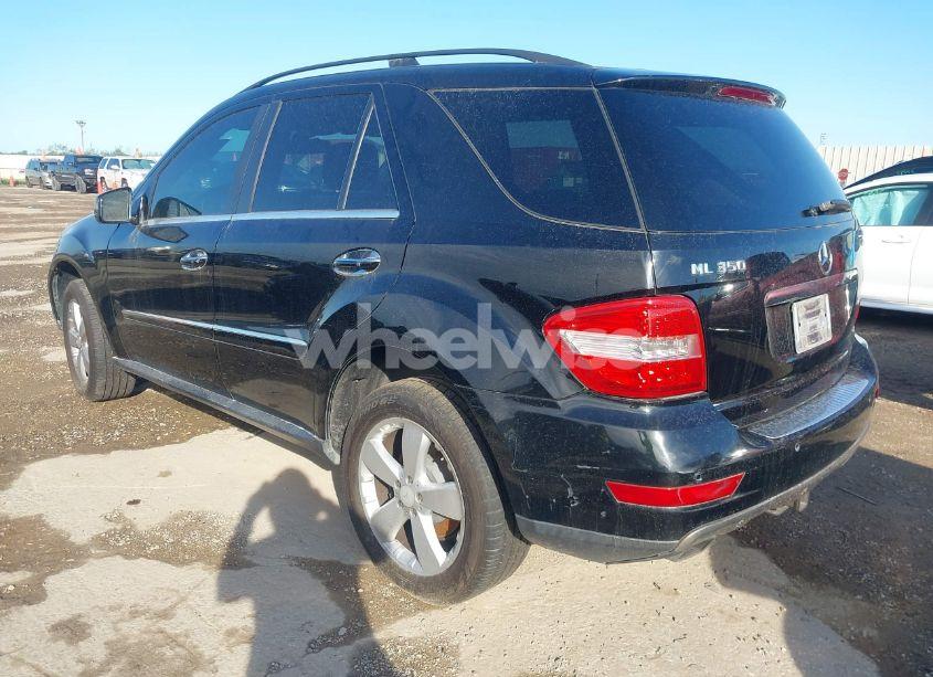 Photo 3 of 2011 Mercedes-benz Ml 350 4MATIC (VIN 4JGBB8GB7BA727461)