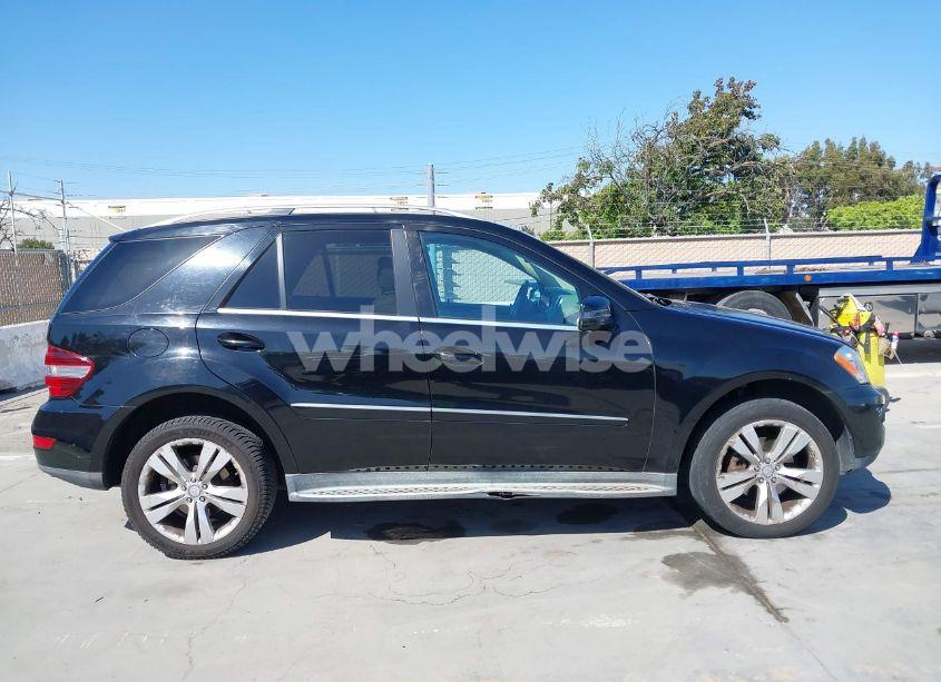 Photo 13 of 2011 Mercedes-benz Ml 350 4MATIC (VIN 4JGBB8GB7BA732417)