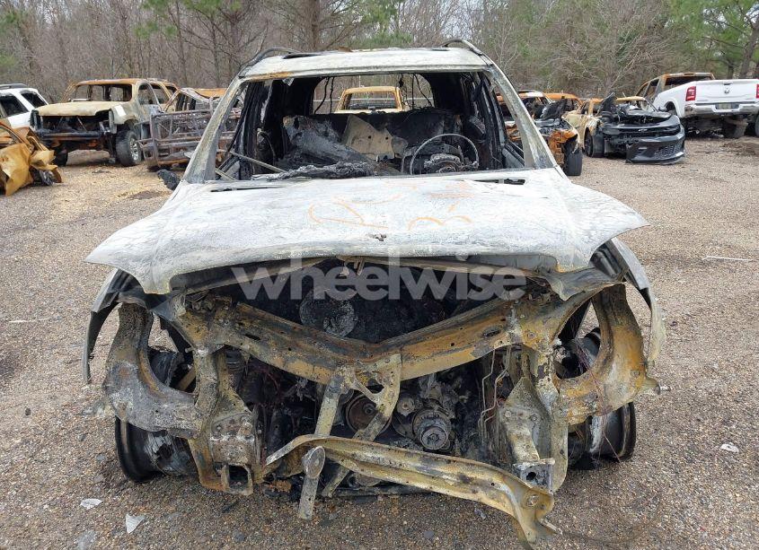 Photo 6 of 2011 Mercedes-benz Ml 350 4MATIC (VIN 4JGBB8GB7BA750609)