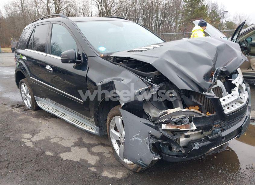 2011 Mercedes-benz Ml 350 4MATIC (VIN 4JGBB8GB9BA677033) main photo