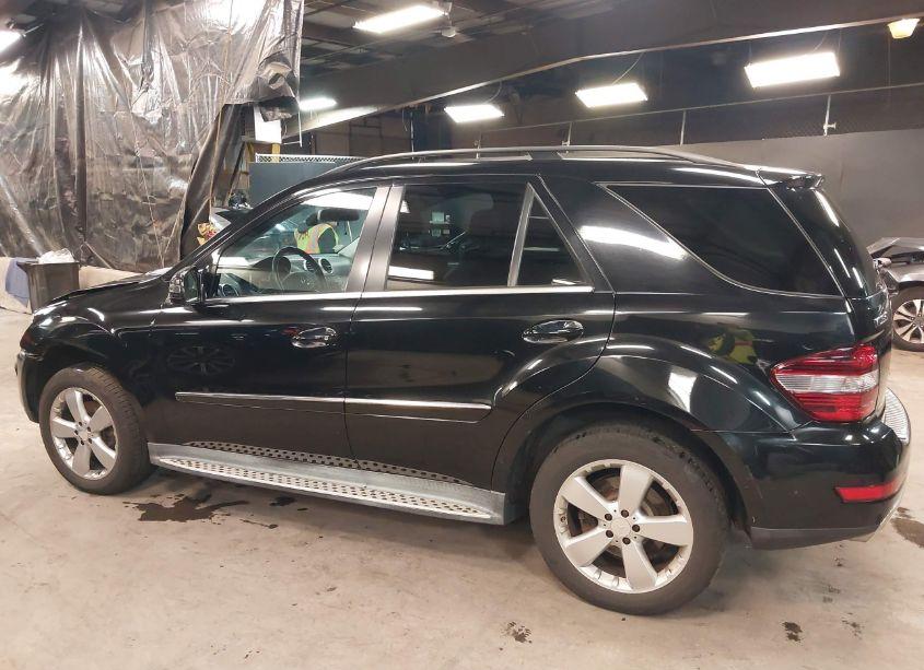 Photo 14 of 2011 Mercedes-benz Ml 350 4MATIC (VIN 4JGBB8GB9BA713772)