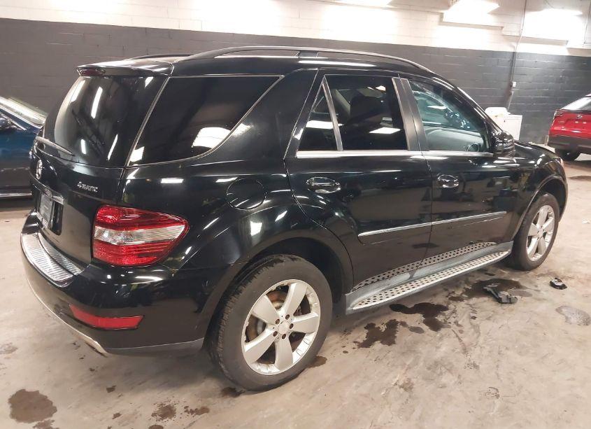 Photo 4 of 2011 Mercedes-benz Ml 350 4MATIC (VIN 4JGBB8GB9BA713772)