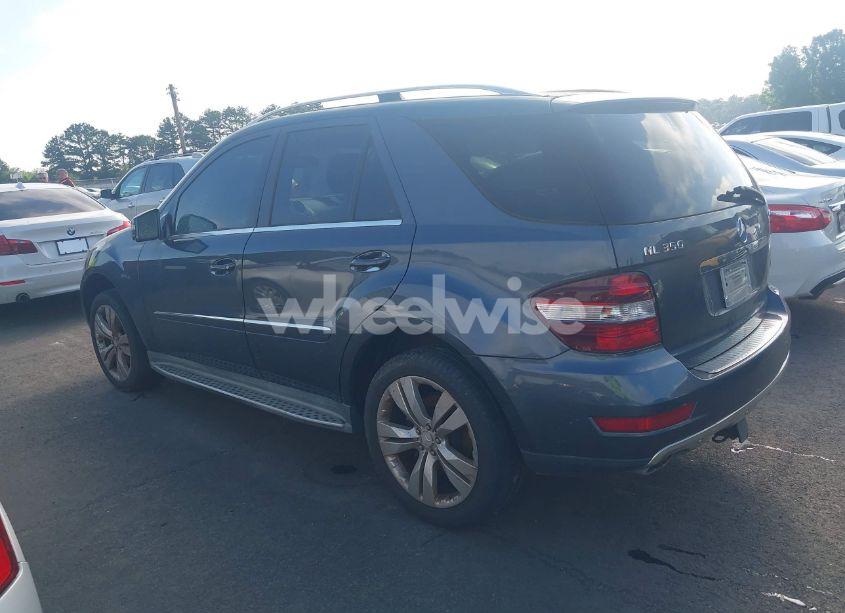 Photo 3 of 2011 Mercedes-benz Ml 350 4MATIC (VIN 4JGBB8GBXBA663352)