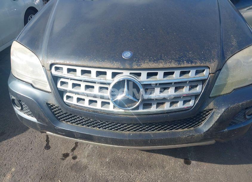 Photo 6 of 2011 Mercedes-benz Ml 350 4MATIC (VIN 4JGBB8GBXBA663352)