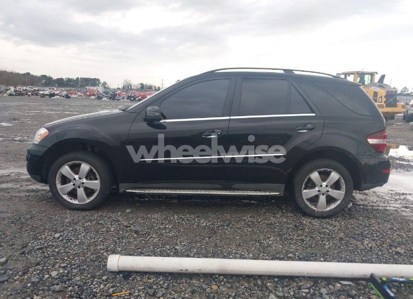 Photo 14 of 2011 Mercedes-benz Ml 350 4MATIC (VIN 4JGBB8GBXBA726627)