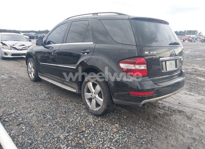 Photo 3 of 2011 Mercedes-benz Ml 350 4MATIC (VIN 4JGBB8GBXBA726627)