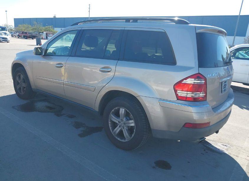 Photo 3 of 2007 Mercedes-benz Gl 450 4MATIC (VIN 4JGBF71E07A141015)