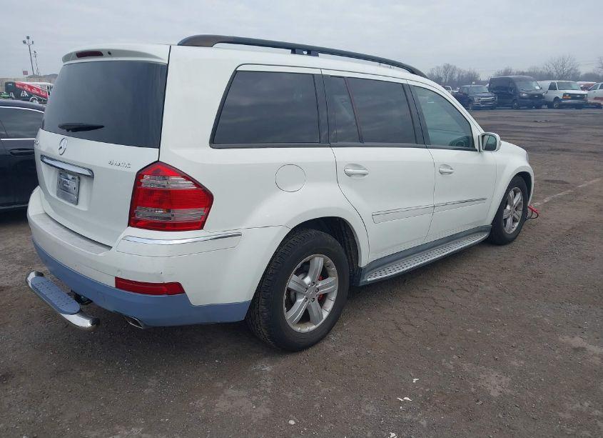 Photo 4 of 2008 Mercedes-benz Gl 450 4MATIC (VIN 4JGBF71E78A410841)