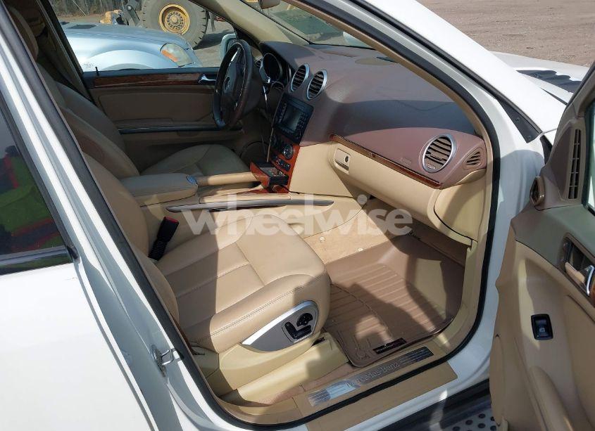 Photo 5 of 2008 Mercedes-benz Gl 450 4MATIC (VIN 4JGBF71E98A305136)