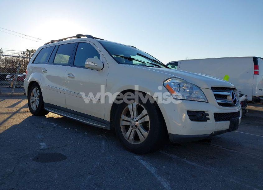 2008 Mercedes-benz Gl 450 4MATIC (VIN 4JGBF71E98A340551) main photo