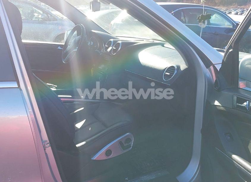 Photo 5 of 2012 Mercedes-benz Gl 450 4MATIC (VIN 4JGBF7BE1CA781260)