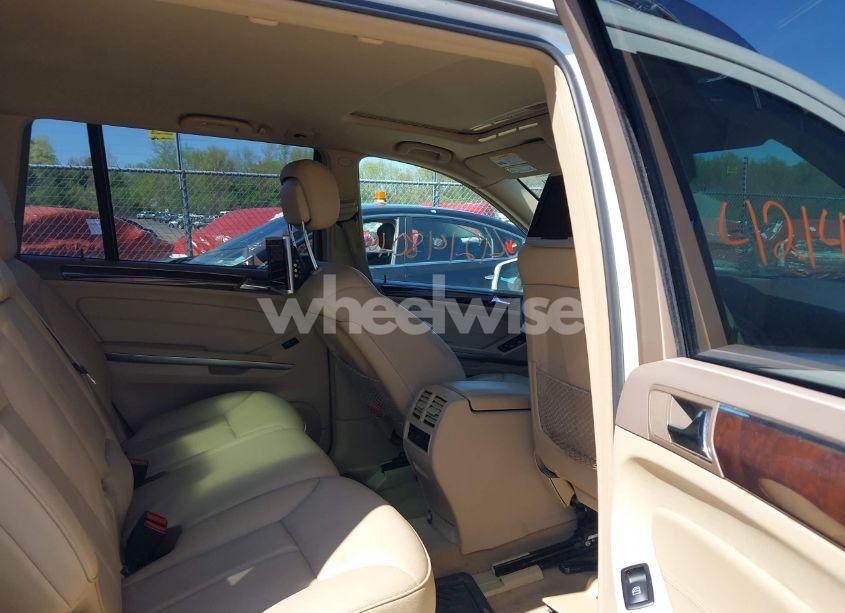 Photo 8 of 2011 Mercedes-benz Gl 450 4MATIC (VIN 4JGBF7BE4BA667350)