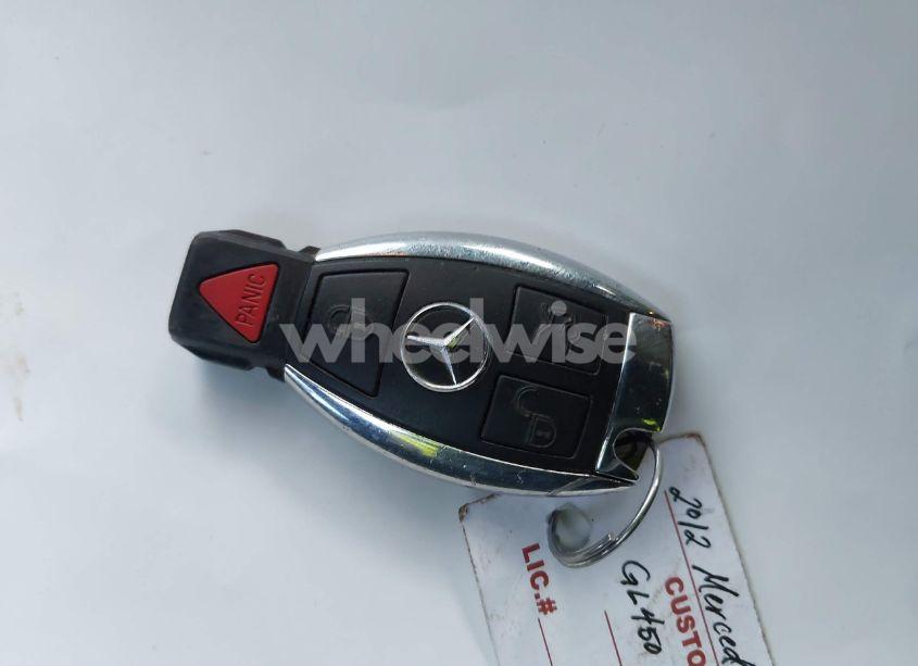 Photo 11 of 2012 Mercedes-benz Gl 450 4MATIC (VIN 4JGBF7BE4CA765828)