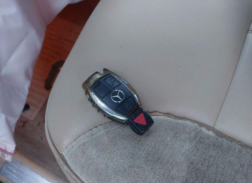 Photo 11 of 2012 Mercedes-benz Gl 450 4MATIC (VIN 4JGBF7BE4CA767384)