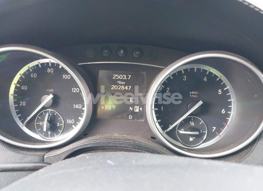 Photo 7 of 2011 Mercedes-benz Gl 450 4MATIC (VIN 4JGBF7BE5BA719908)