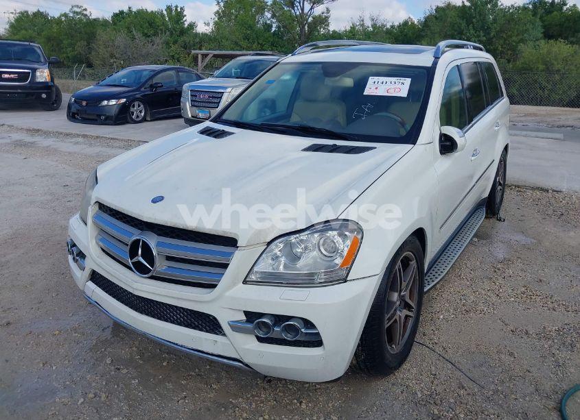 Photo 2 of 2010 Mercedes-benz Gl 450 4MATIC (VIN 4JGBF7BE6AA600425)