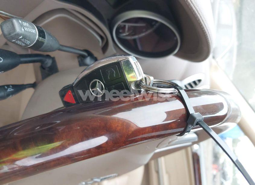 Photo 11 of 2011 Mercedes-benz Gl 450 4MATIC (VIN 4JGBF7BE6BA635581)