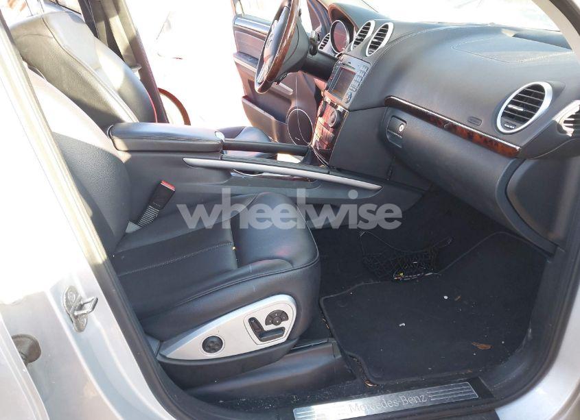 Photo 5 of 2011 Mercedes-benz Gl 450 4MATIC (VIN 4JGBF7BE7BA647061)