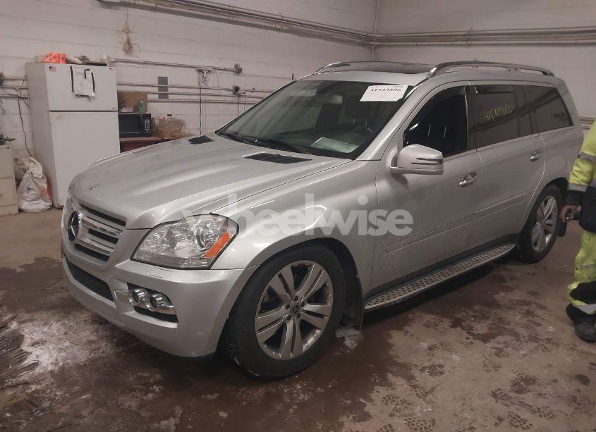 Photo 2 of 2011 Mercedes-benz Gl 450 4MATIC (VIN 4JGBF7BE7BA694820)