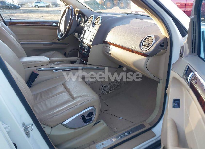 Photo 5 of 2008 Mercedes-benz Gl 550 4MATIC (VIN 4JGBF86E08A350531)