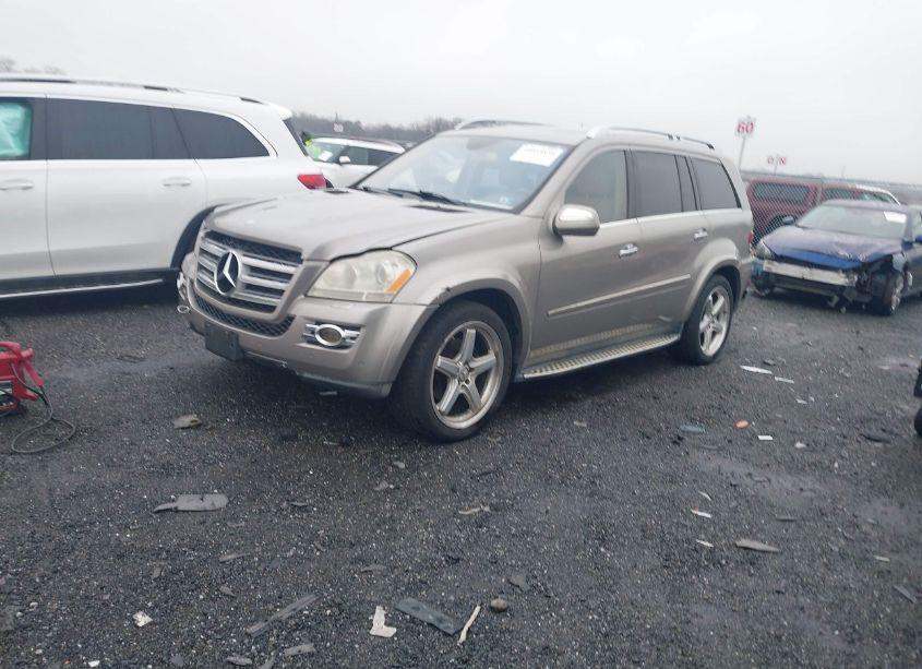 Photo 2 of 2009 Mercedes-benz Gl 550 4MATIC (VIN 4JGBF86E29A445531)